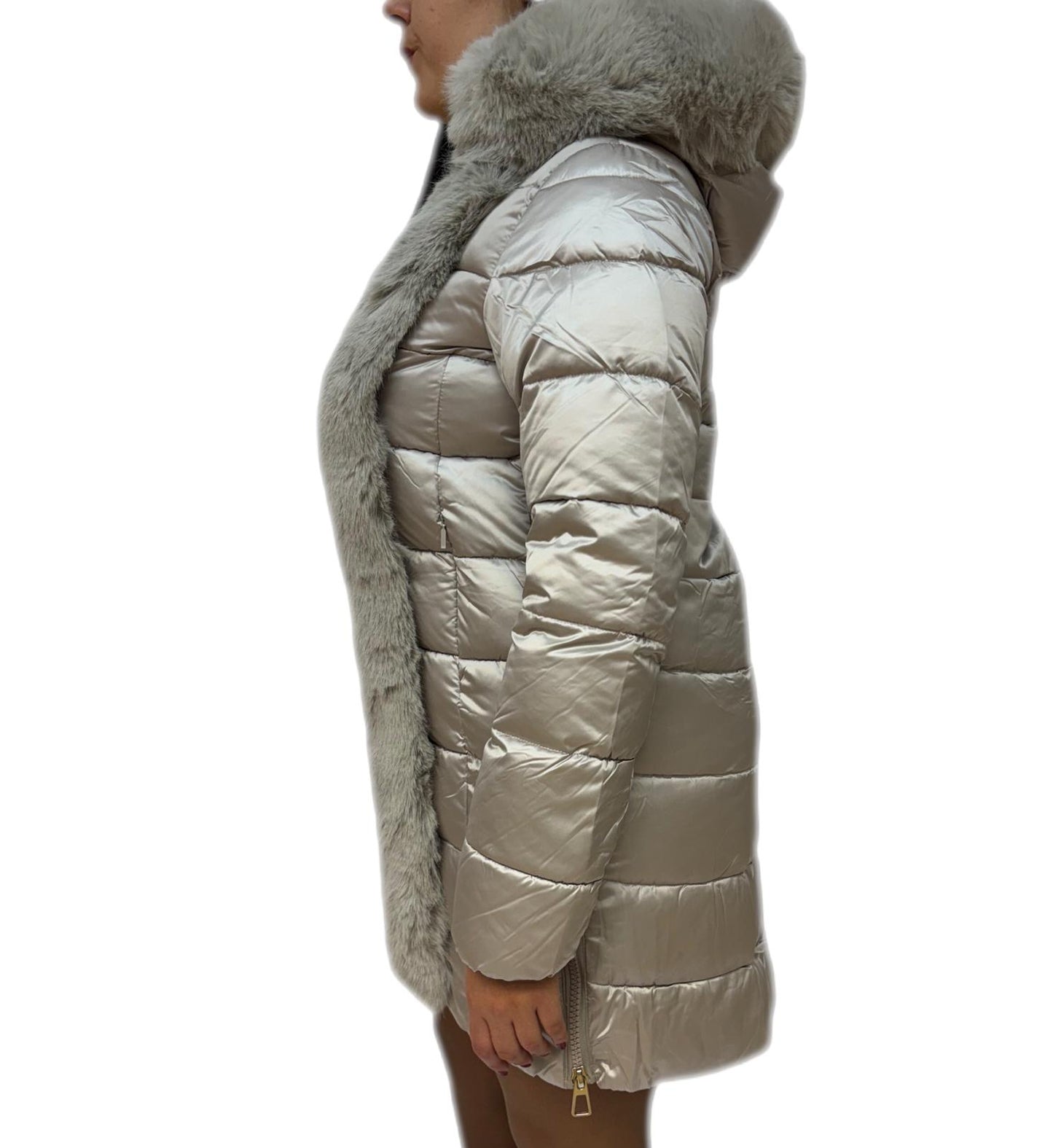 Cappotto trapuntato con pelliccia sintetica e zip