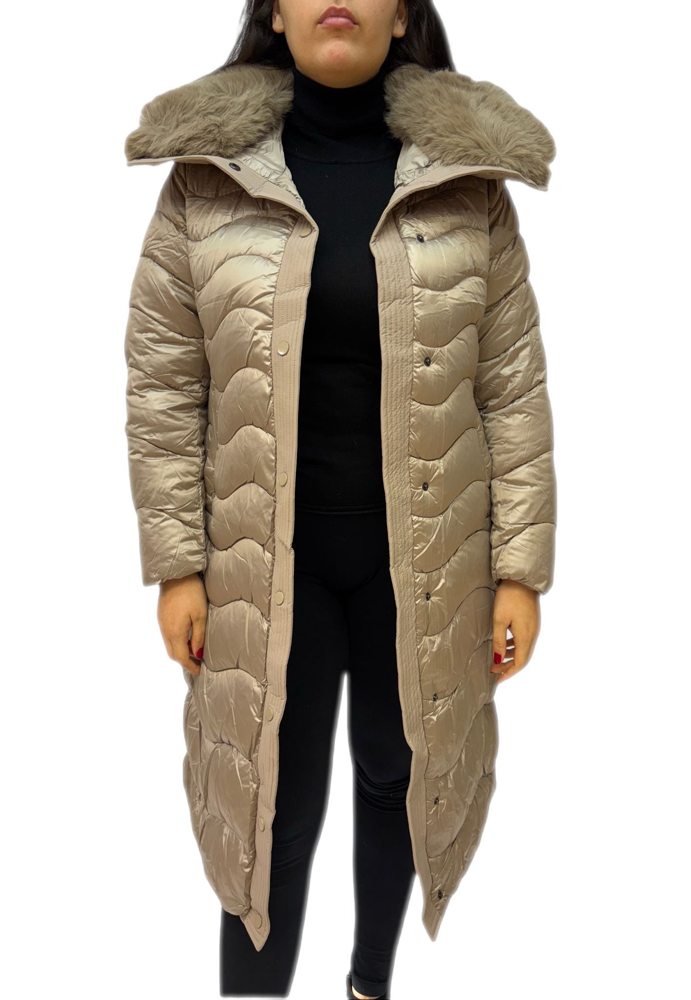 Cappotto donna elegante con cintura e pelliccia sintetica