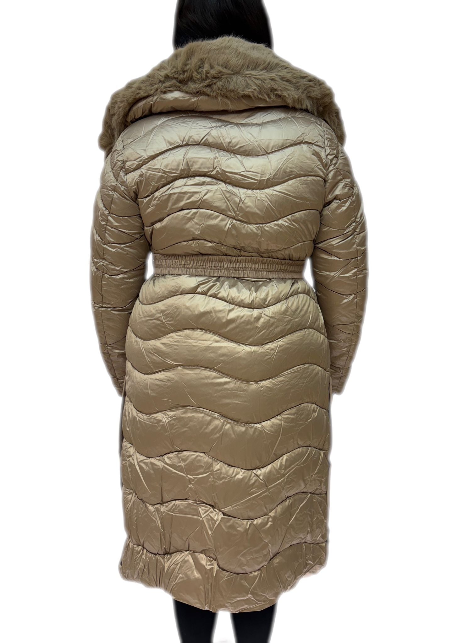 Cappotto donna elegante con cintura e pelliccia sintetica