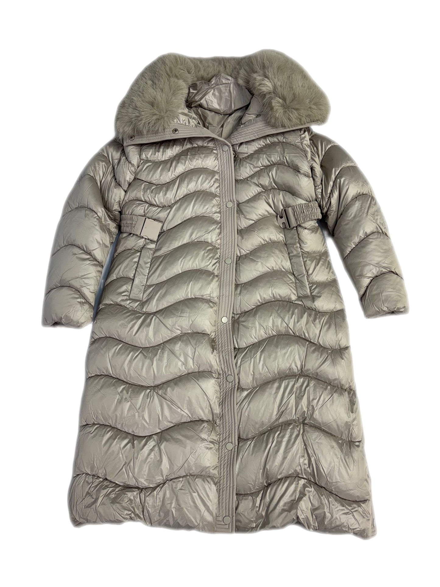 Cappotto donna elegante con cintura e pelliccia sintetica