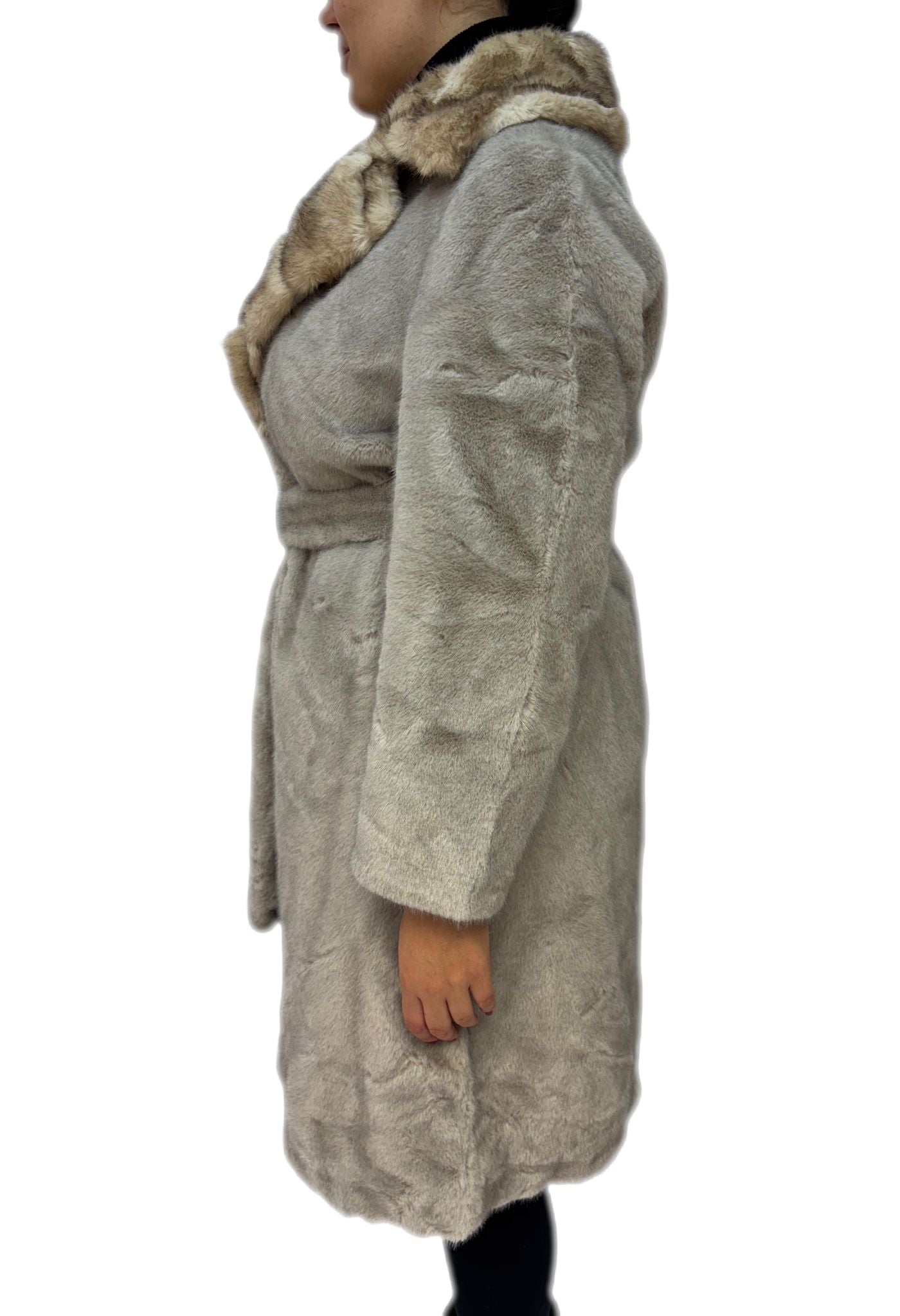 Cappotto lungo invernale elegante con pelliccia sintetica