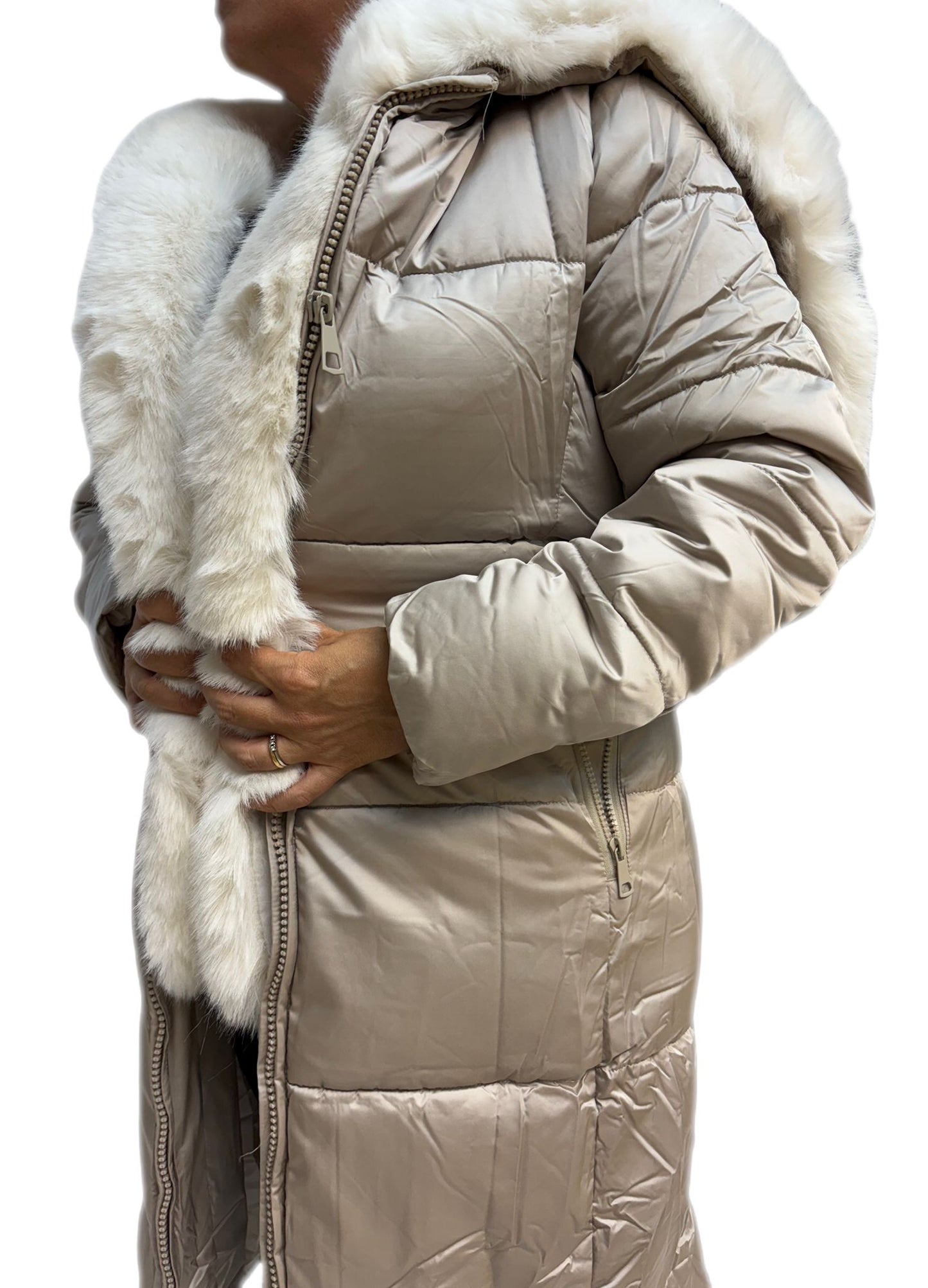 Cappotto trapuntato donna invernale con rifinitura in pelliccia sintetica