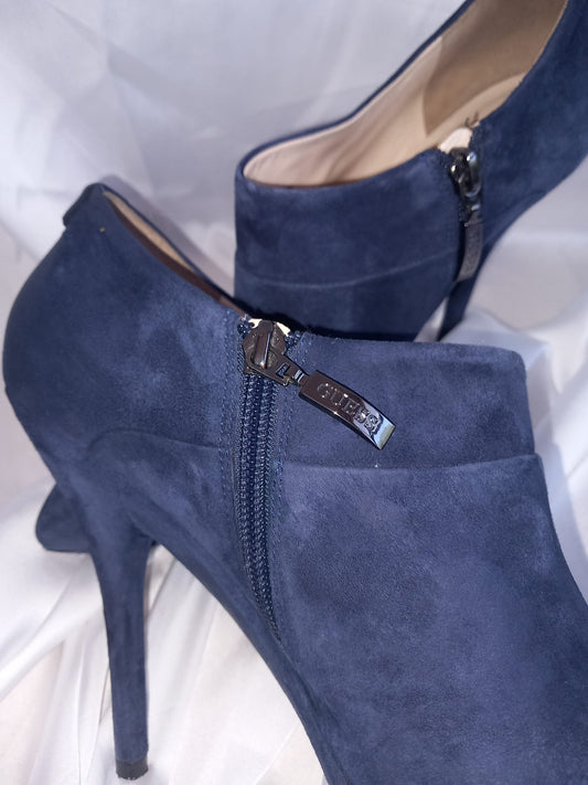 Guess Stivaletti in camoscio bluette