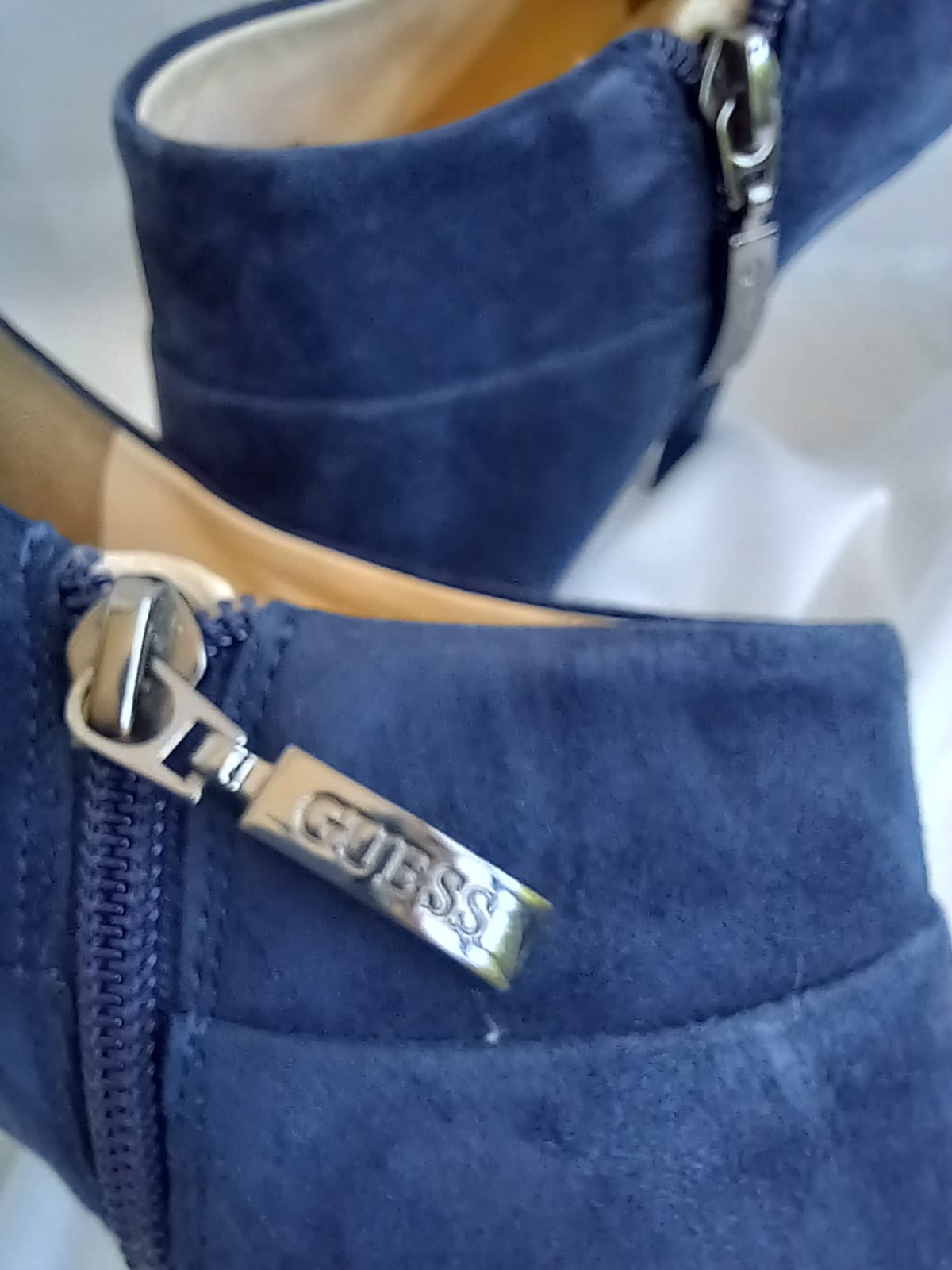 Guess Stivaletti in camoscio bluette