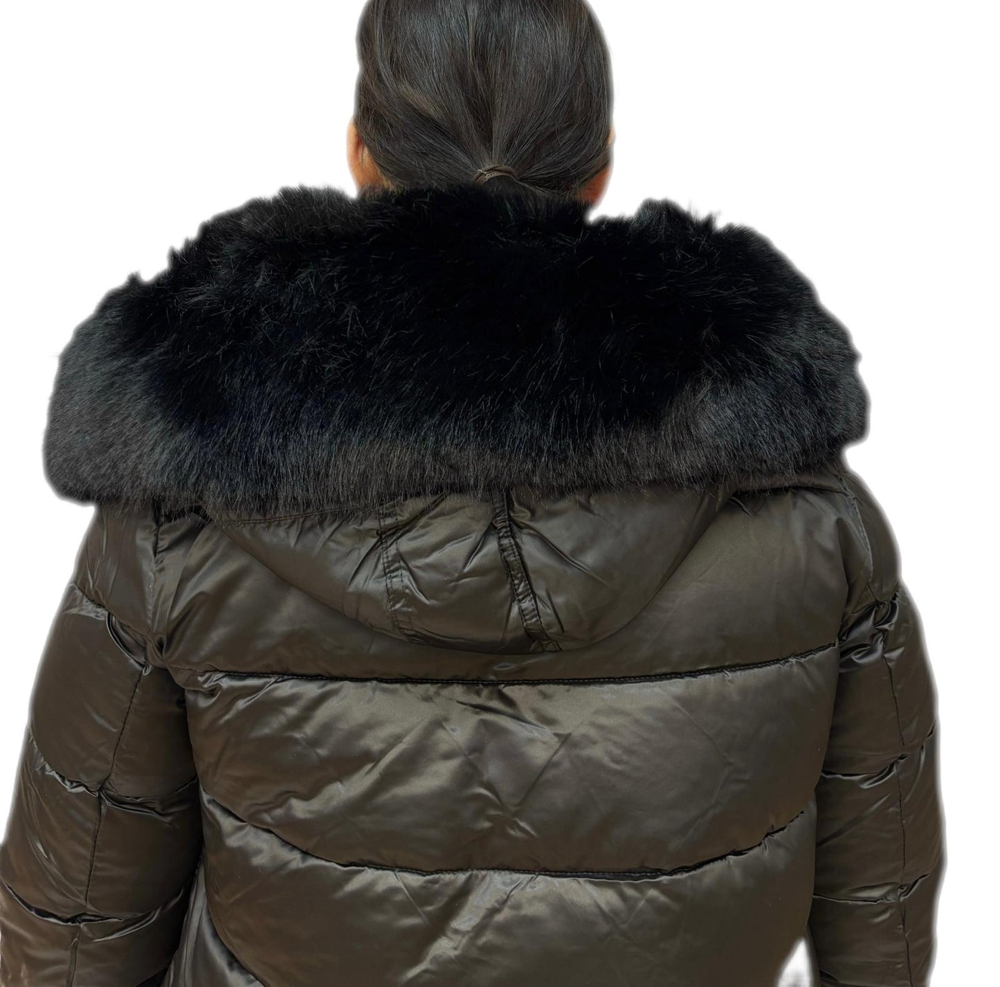 Cappotto trapuntato con pelliccia sintetica e zip