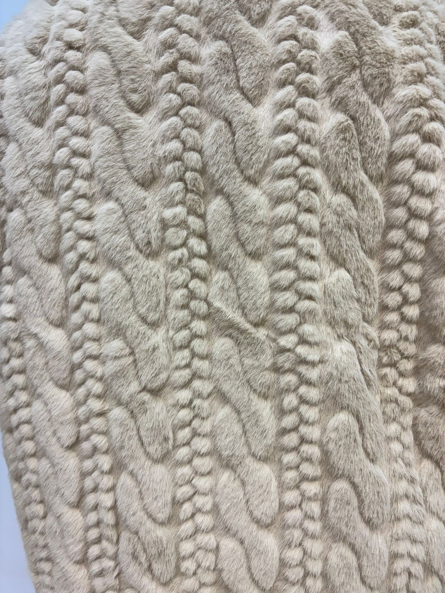Cappotto pelliccia sintetica intagliata a trecce invernale donna