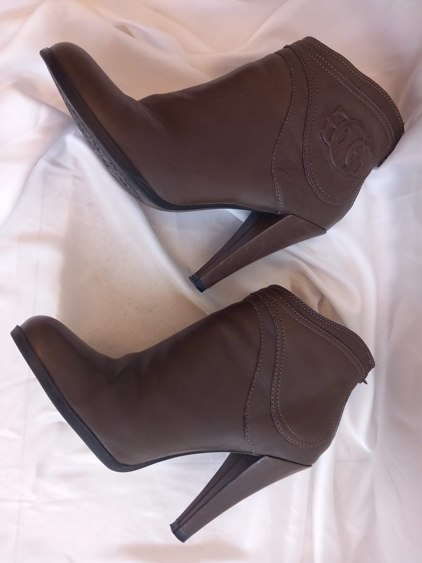 Guess Stivali in pelle marrone