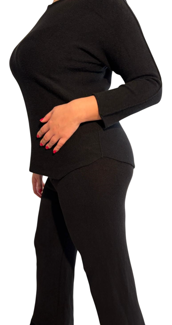 Completo donna maglia e pantalone in morbido tessuto